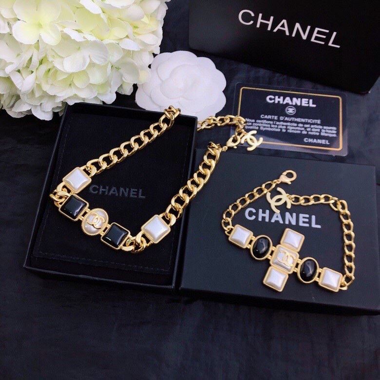 Ch**el necklaces